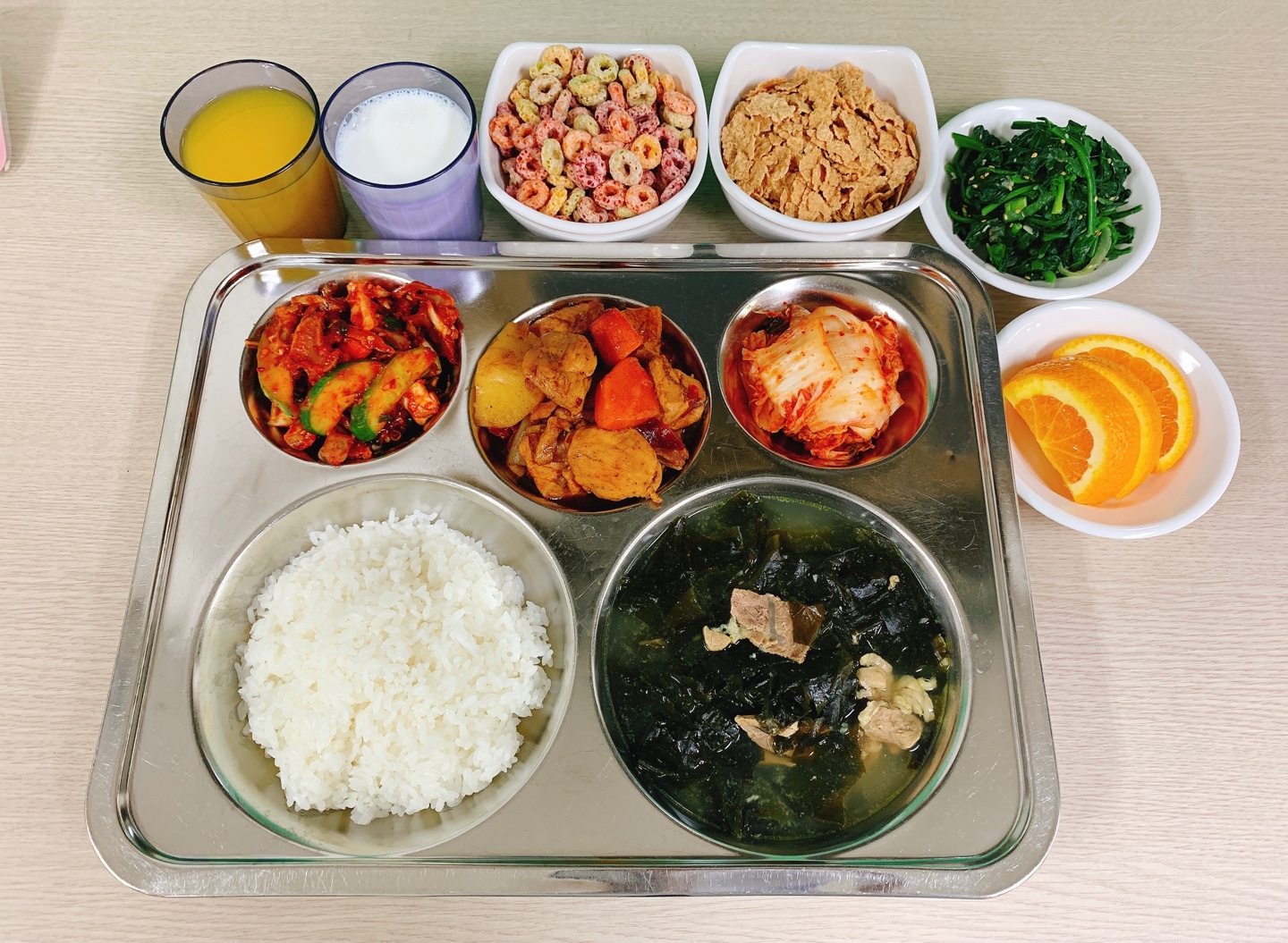 ���Ļ���