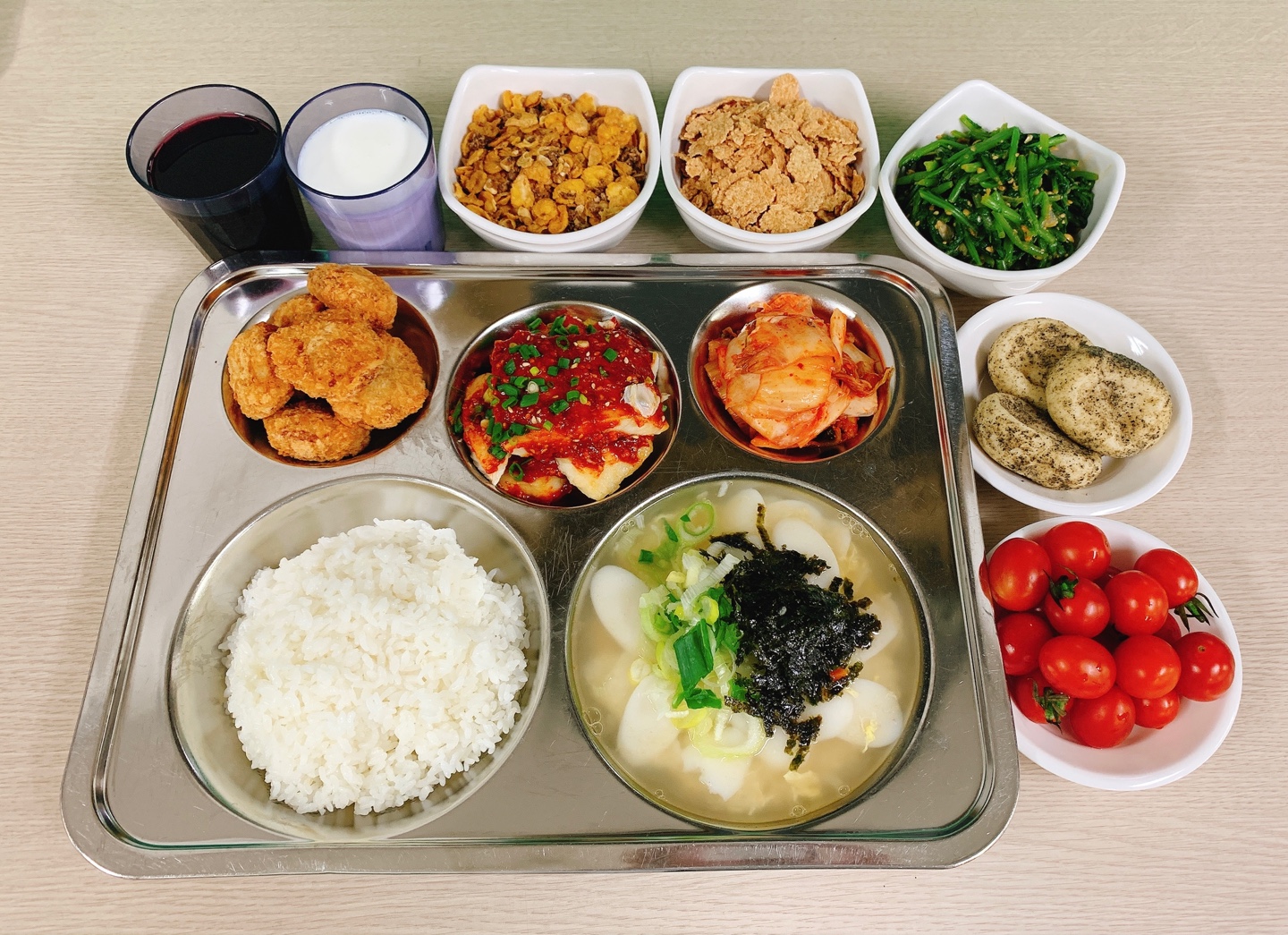 ���Ļ���