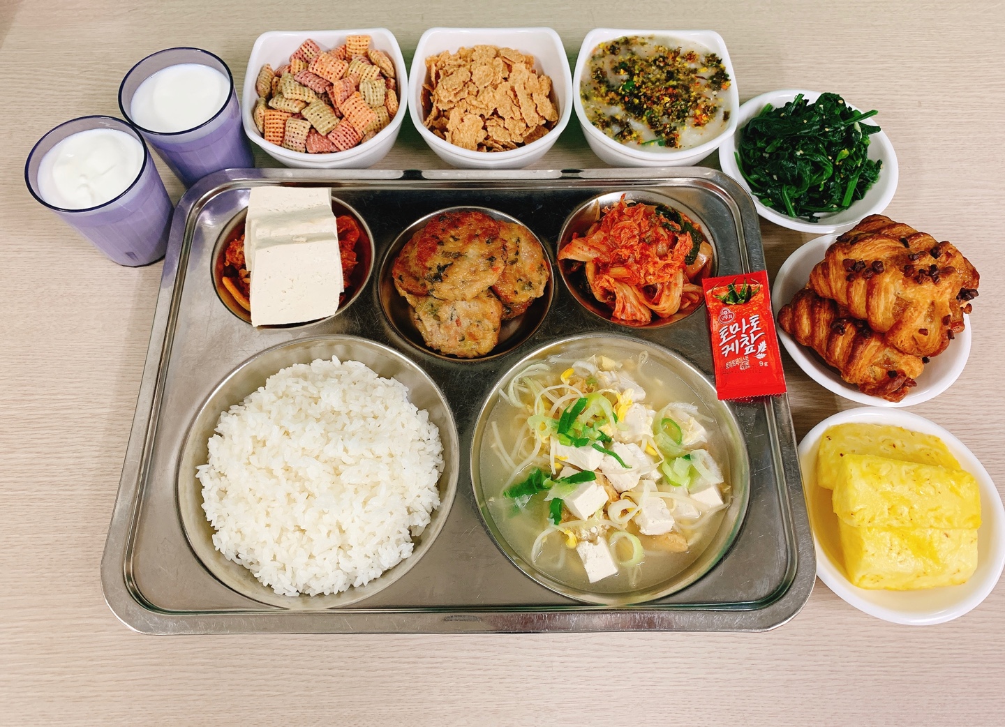 ���Ļ���